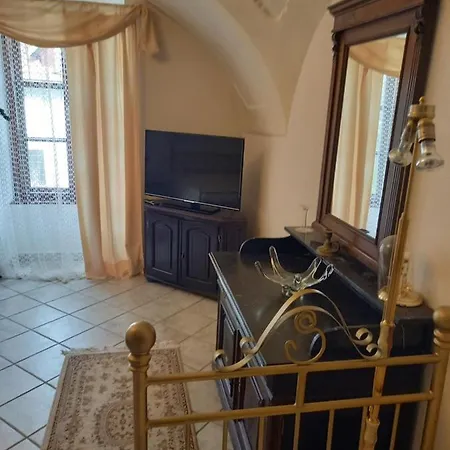 Apartman U Jarosu * טלץ'
